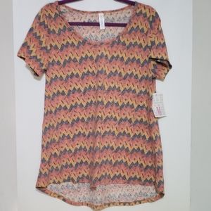 NWT LuLaRoe Classic T